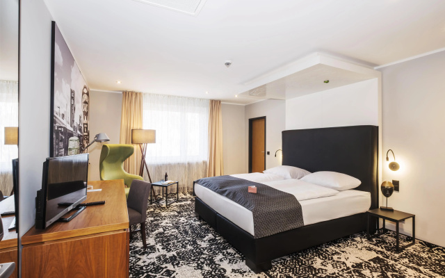 Global Inn