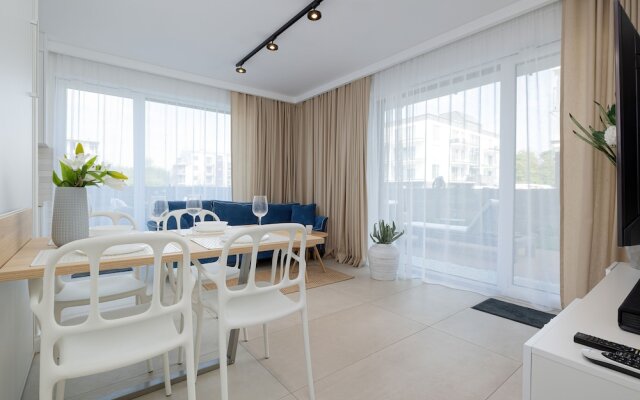 Nadbrzezna Apartments by Renters