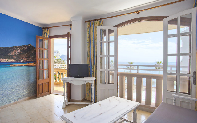Sol y Mar Apartments