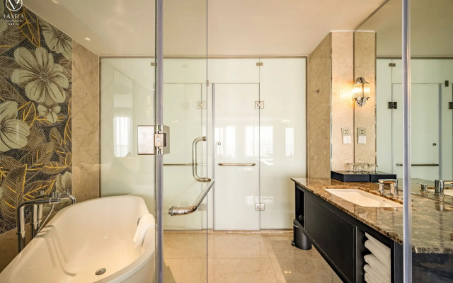 La Vela Saigon Hotel