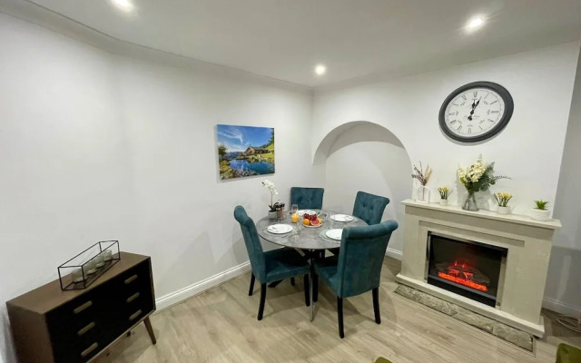 Charming 3 Bedroom House in Dagenham London