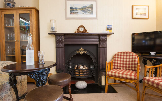 Glascoed Guest House