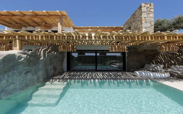 WhiteArt Suites