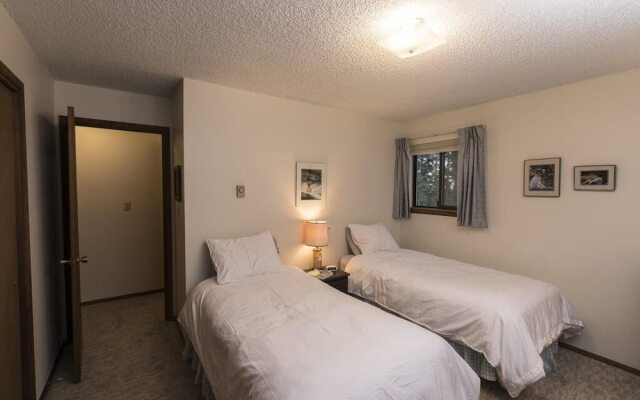 Kathy Lynn - 5 Br Home