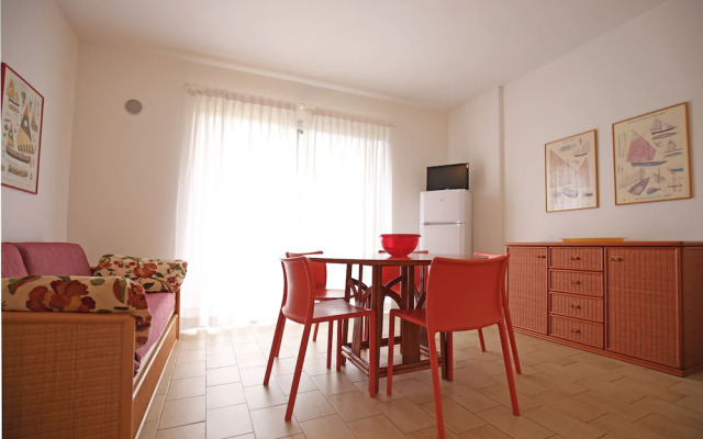 Residence Selenis Est