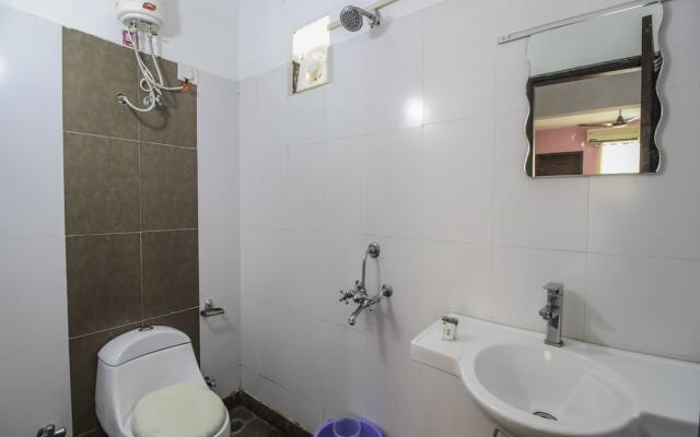 OYO 10725 Home 1BHK near Dil Chahta hai Fort