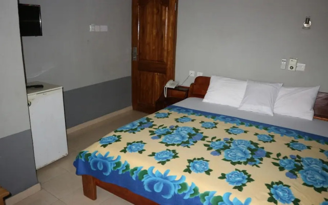 Waterfront Paradise Resort