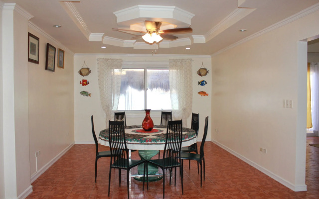 Pundaquit Luxury Resort