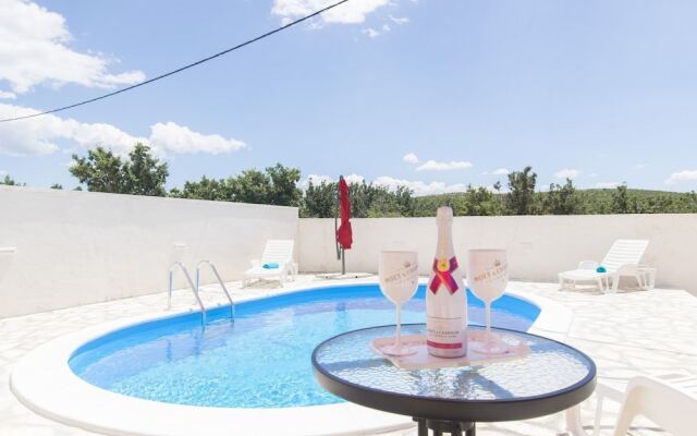 House Oasis of Peace