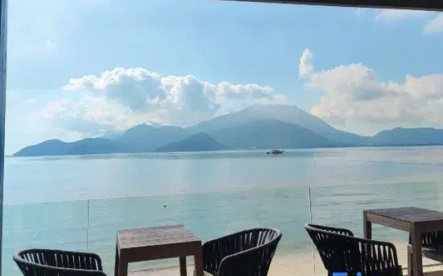 Shenzhen Jiaochangwei Yishe Boutique Hotel