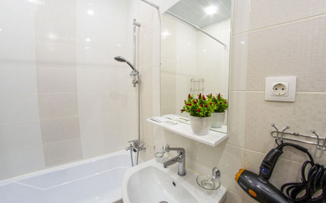 Apartments Rent-Service on str. Zvezdova dom, 127