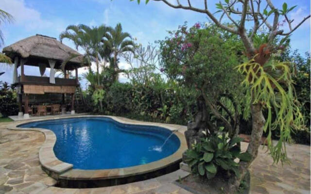 Villa Sujati