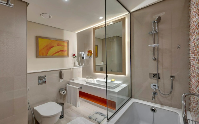 Al Khoory Atrium Hotel