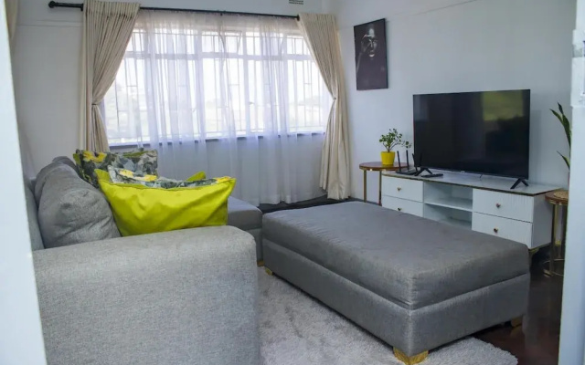 Centrally Located 1 Bedroom Apartment - 2365