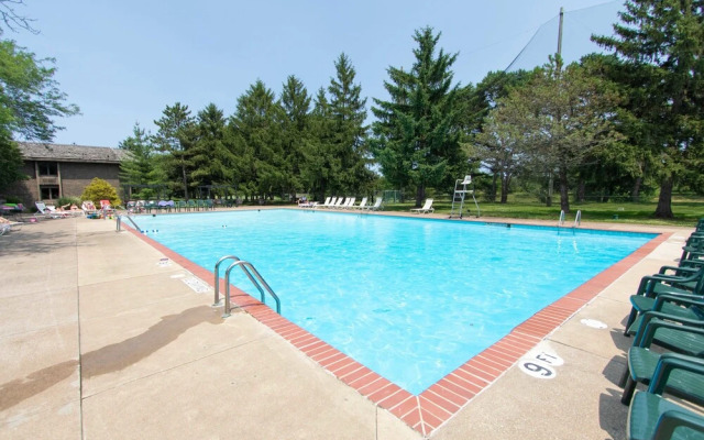 Sawmill Creek by Cedar Point Resorts