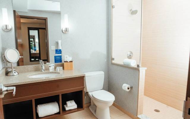 Hotel Skyler Syracuse Tapestry Collection by Hilton