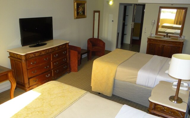 Clarion Hotel & Suites Curacao
