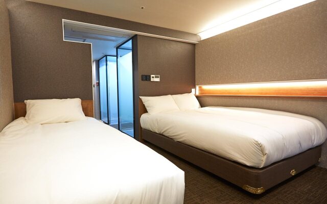 Royal Square Hotel Seoul