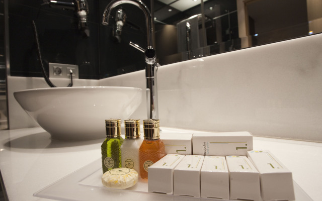 Nexus Valladolid Suites & Hotel