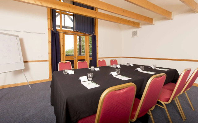 YHA London Lee Valley - Hostel