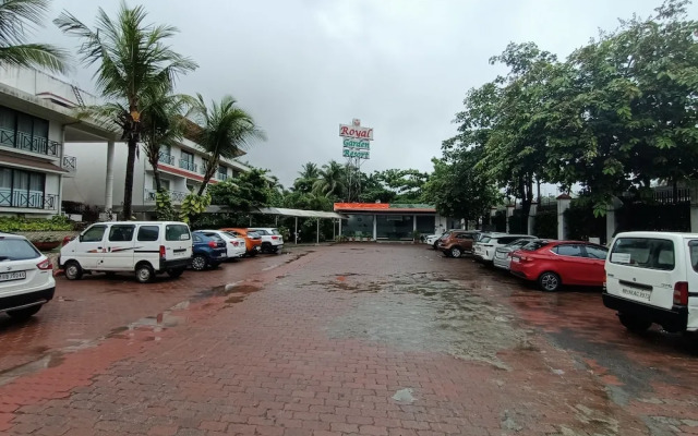 Royal Garden Resort