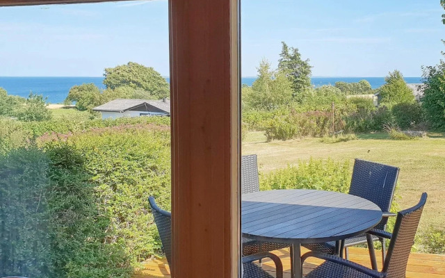 Rustic Holiday Home in Augustenborg near Sea