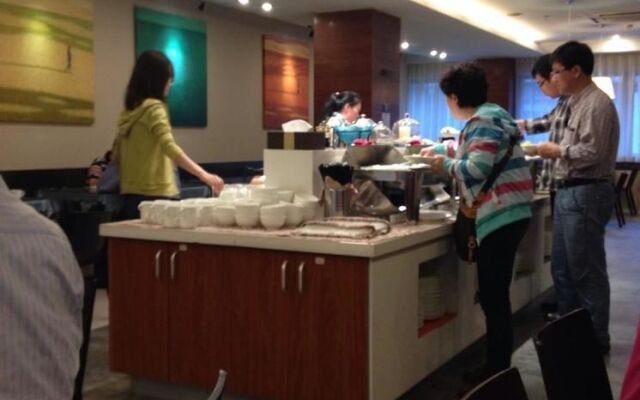Xiamen Newera Garden Hotel