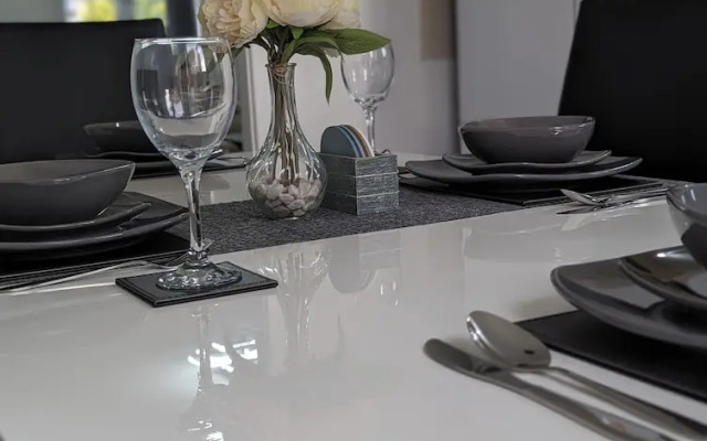 Modern House - 4 Bedrooms - Familyfriendly
