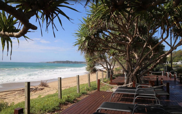 Nautilus Beachfront Villas & Spa