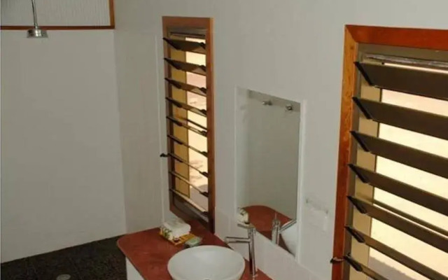 Voyages Home Valley Station