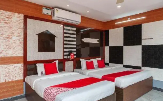 OYO 26735 Hotel Gnanam Residency