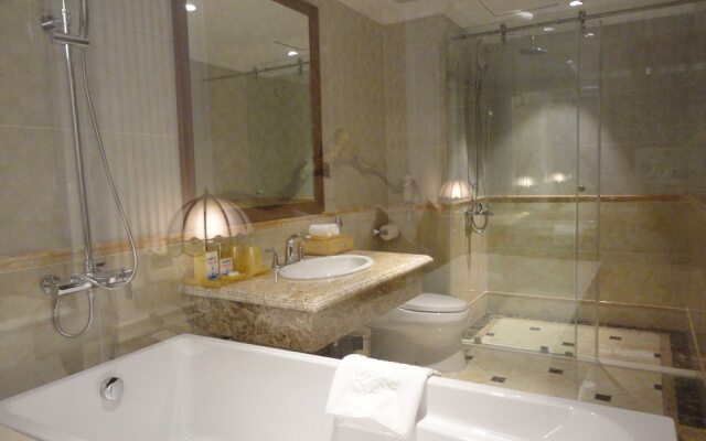 Hoang Nham Luxury Hotel