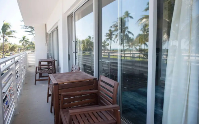 SoBe 12th and Ocean Suites