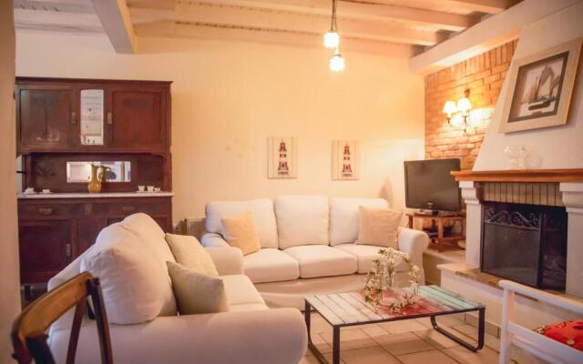 Traditional House in the Centre of Vasiliki