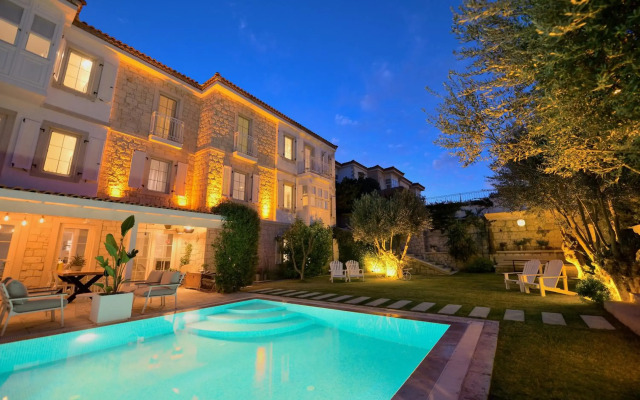 Peremere Alacati Hotel