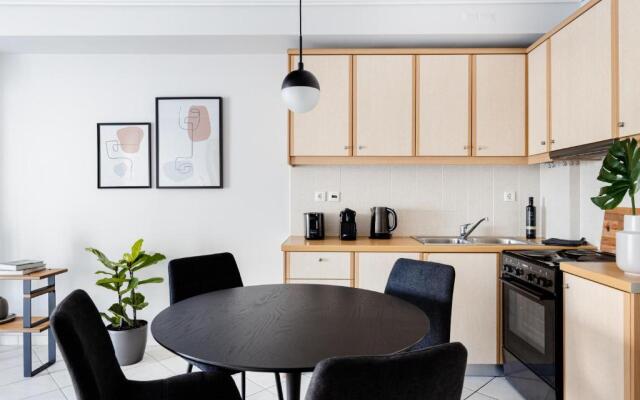 Ideal 1 BR Apartment in Petralona by UPSTREET