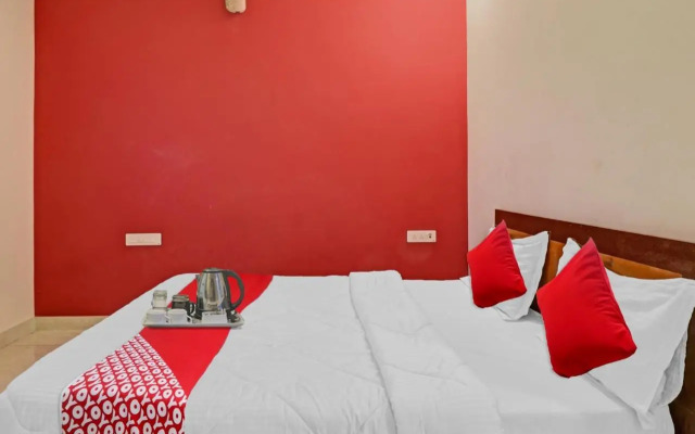 OYO Flagship 701156 G M Boarding And Lodging