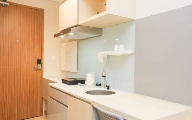 Nice and Modern Studio at Tamansari Iswara Apartment