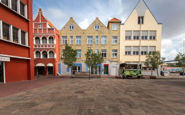 Punda City Centre Penthouse at Plaza JoJo