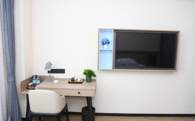 Grace Inn Hotel (Weifang High-Speed Railway North Station)