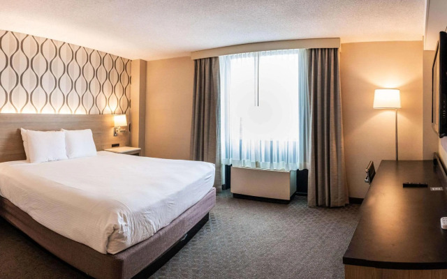 Radisson Hotel Duluth - Harborview