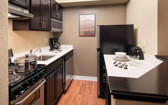 Sonesta Simply Suites Seattle Renton