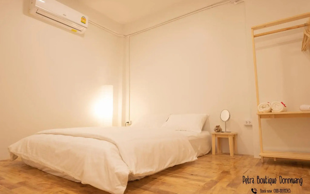 Petra Boutique Donmuang