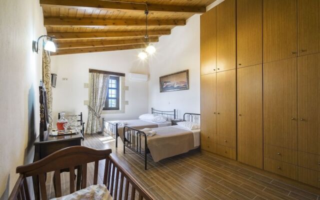 Traditional Apartments Kaladare