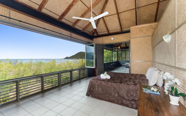 Absolute Beachfront