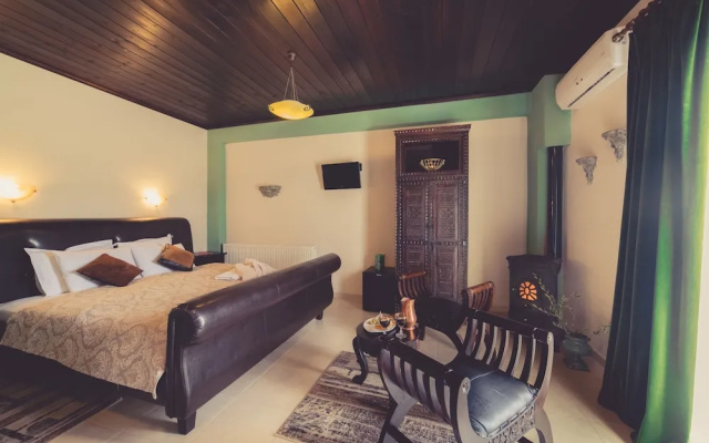 Paroraia boutique rooms