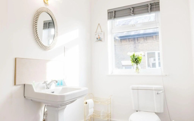 The Elizabeth House Hotel