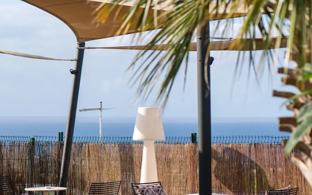 Hôtel Latitude 21