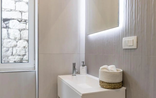 Adriatik Lux Teatro 2