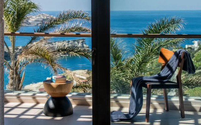 Alpha House in Crete